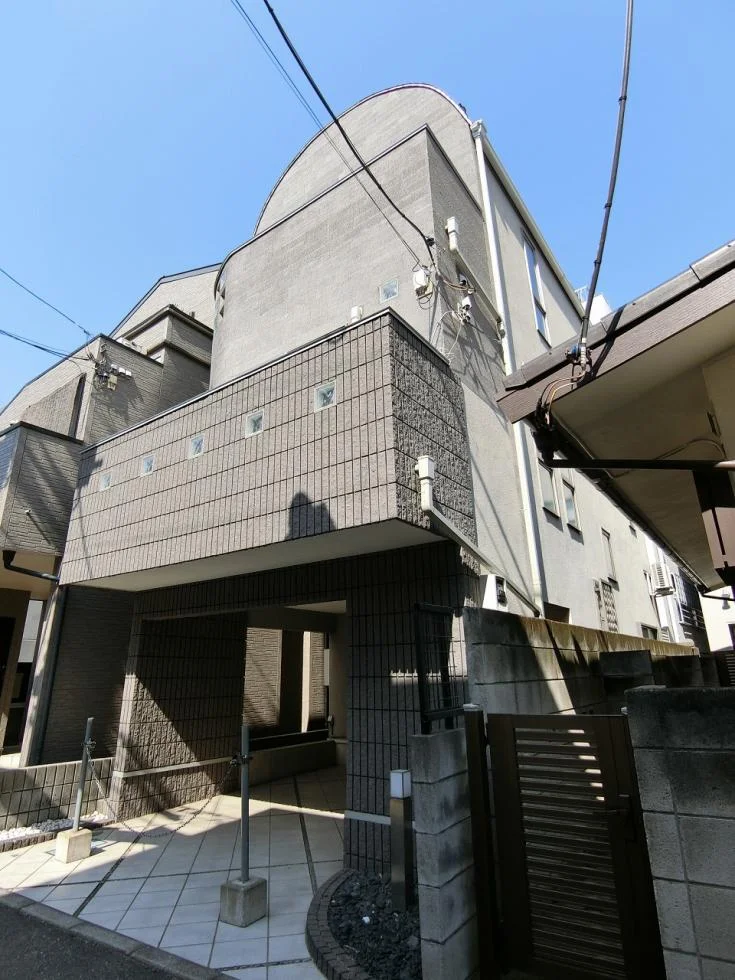 神山町邸宅 1階から3階1棟貸し 外観 1