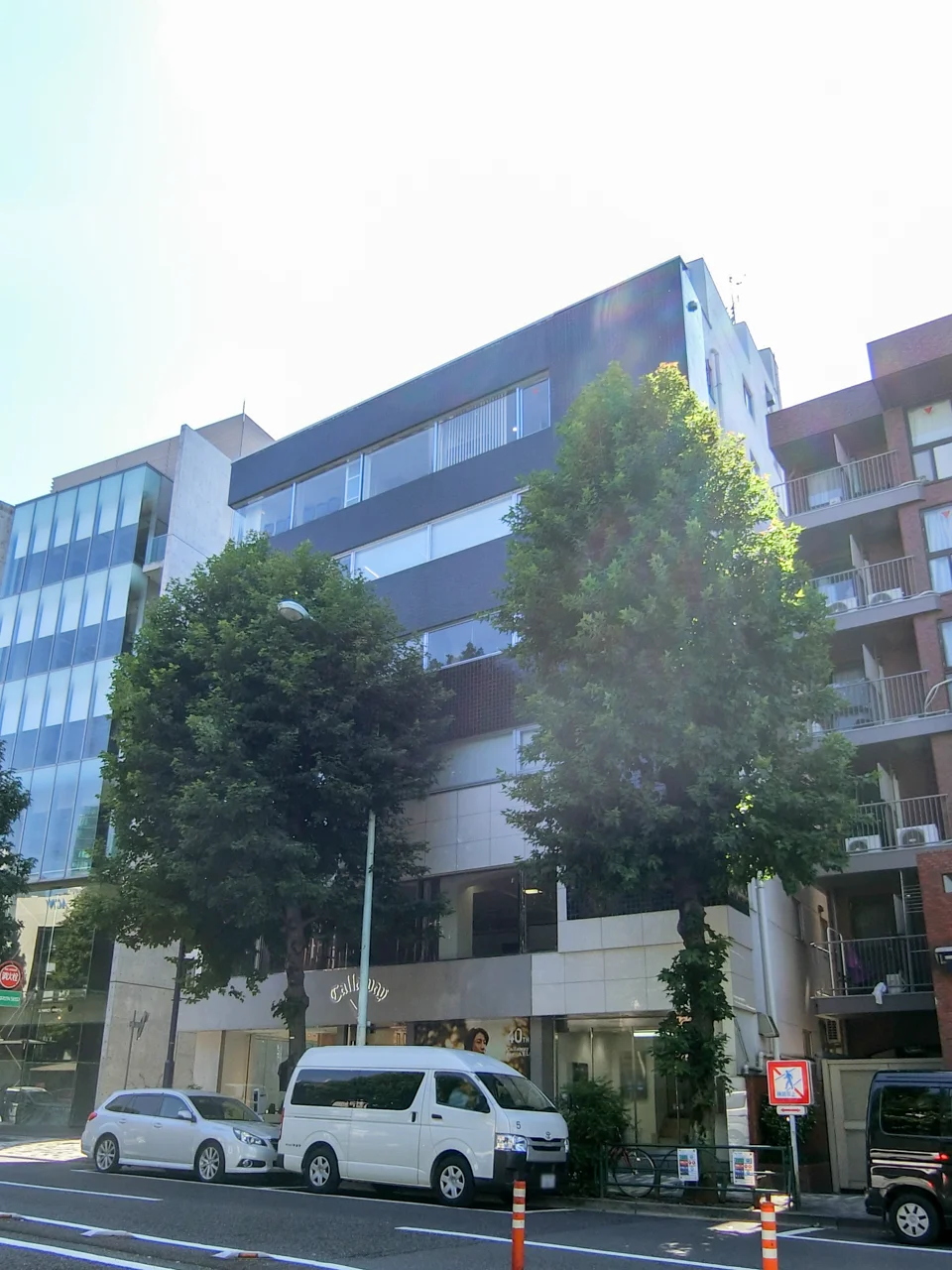 神宮前IKビル 一棟貸し オフィスビル外観 2