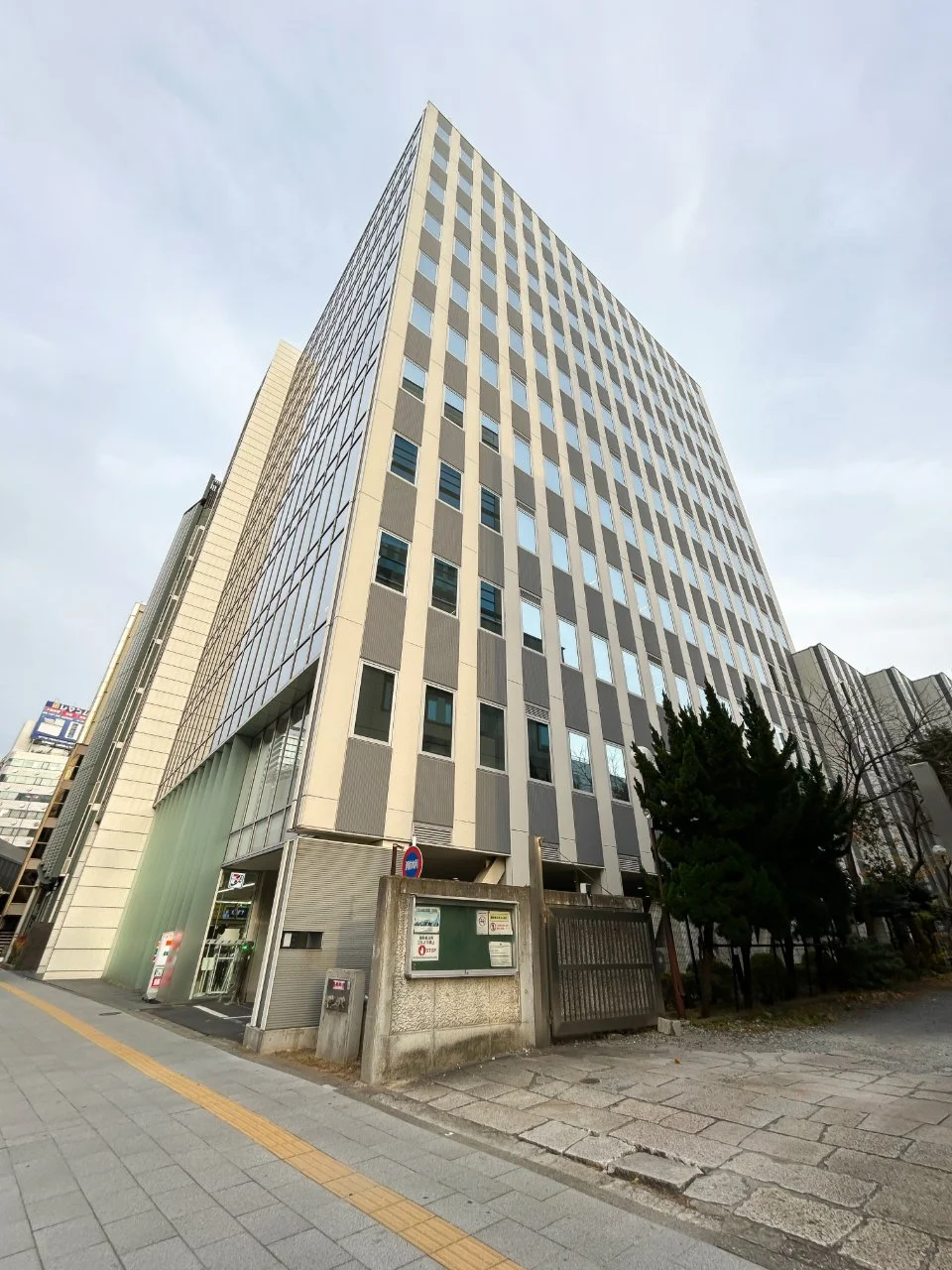 Daiwa渋谷スクエア 7 オフィスビル外観 1