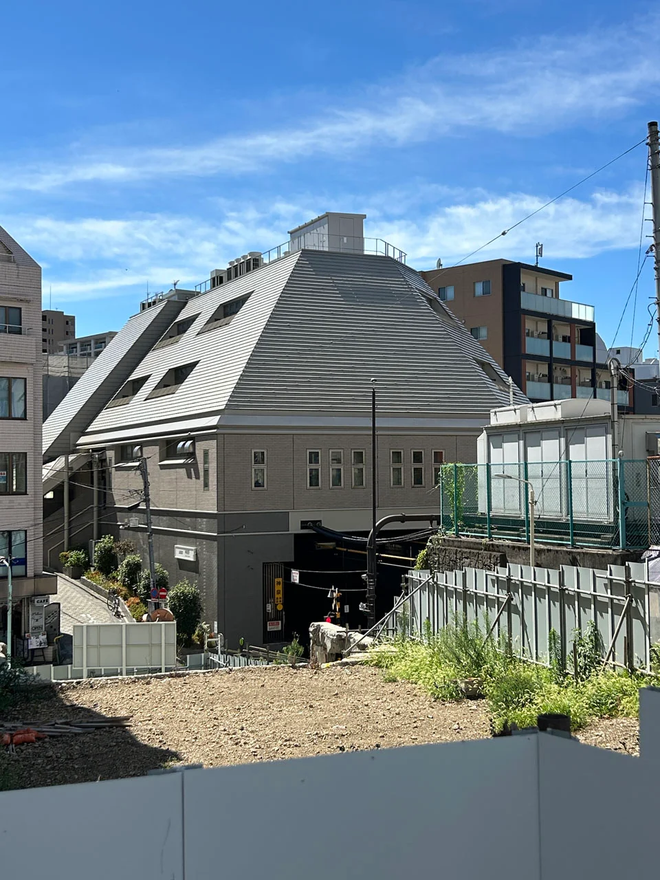 神泉駅ビル 1 外観 1
