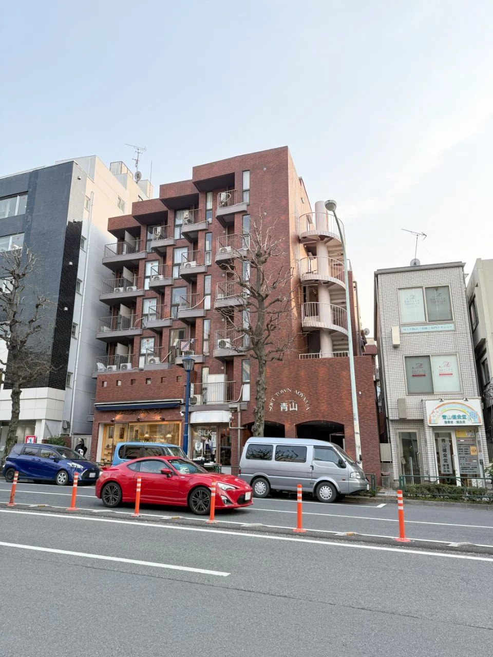 ソフトタウン青山 2 オフィスビル外観 2