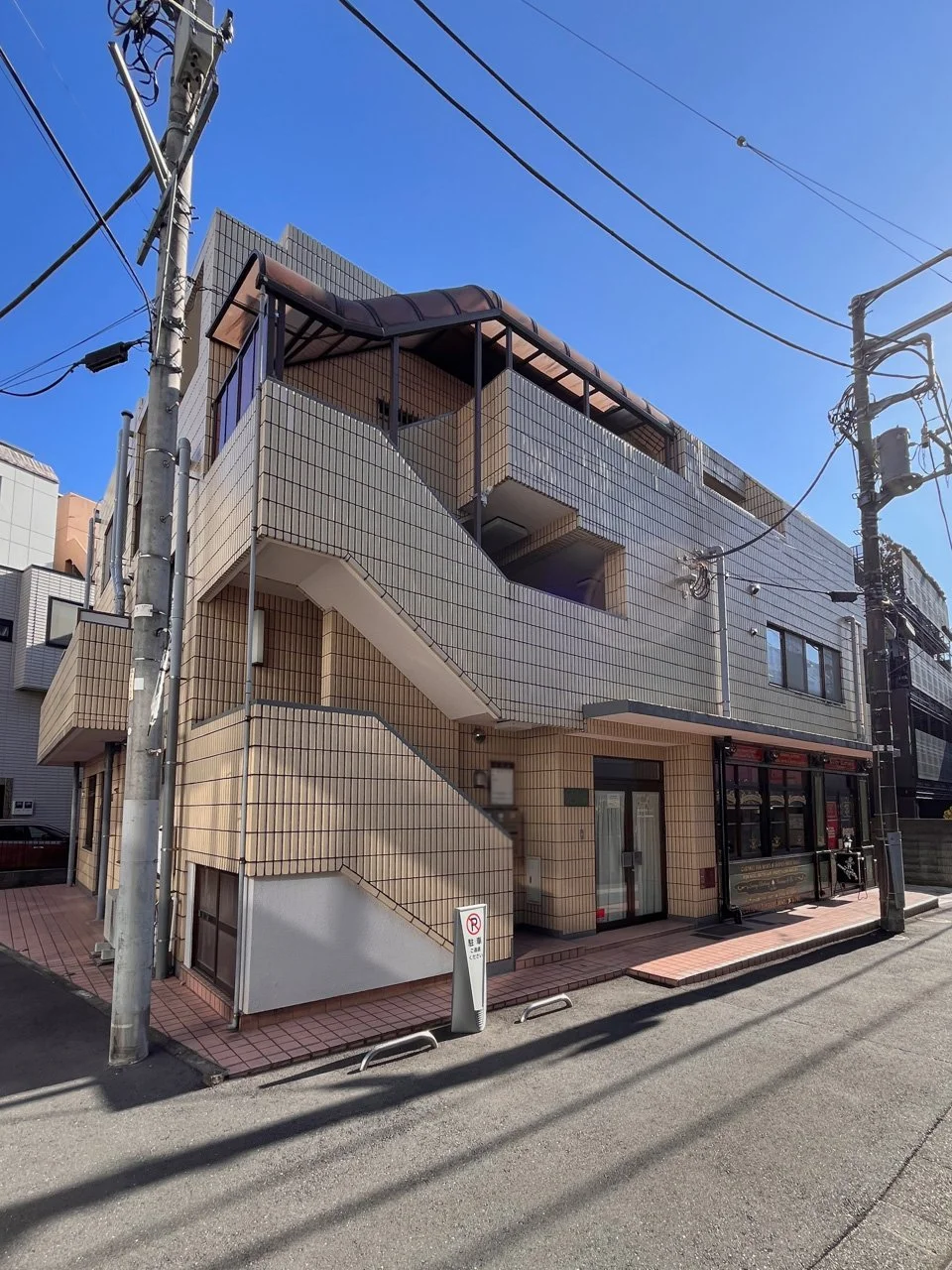 ベルナール青山ビル 2 オフィスビル外観 1