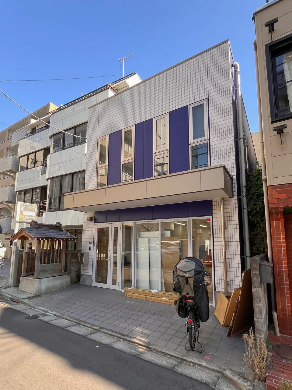 ヤヨイビル 一棟貸し 外観 2