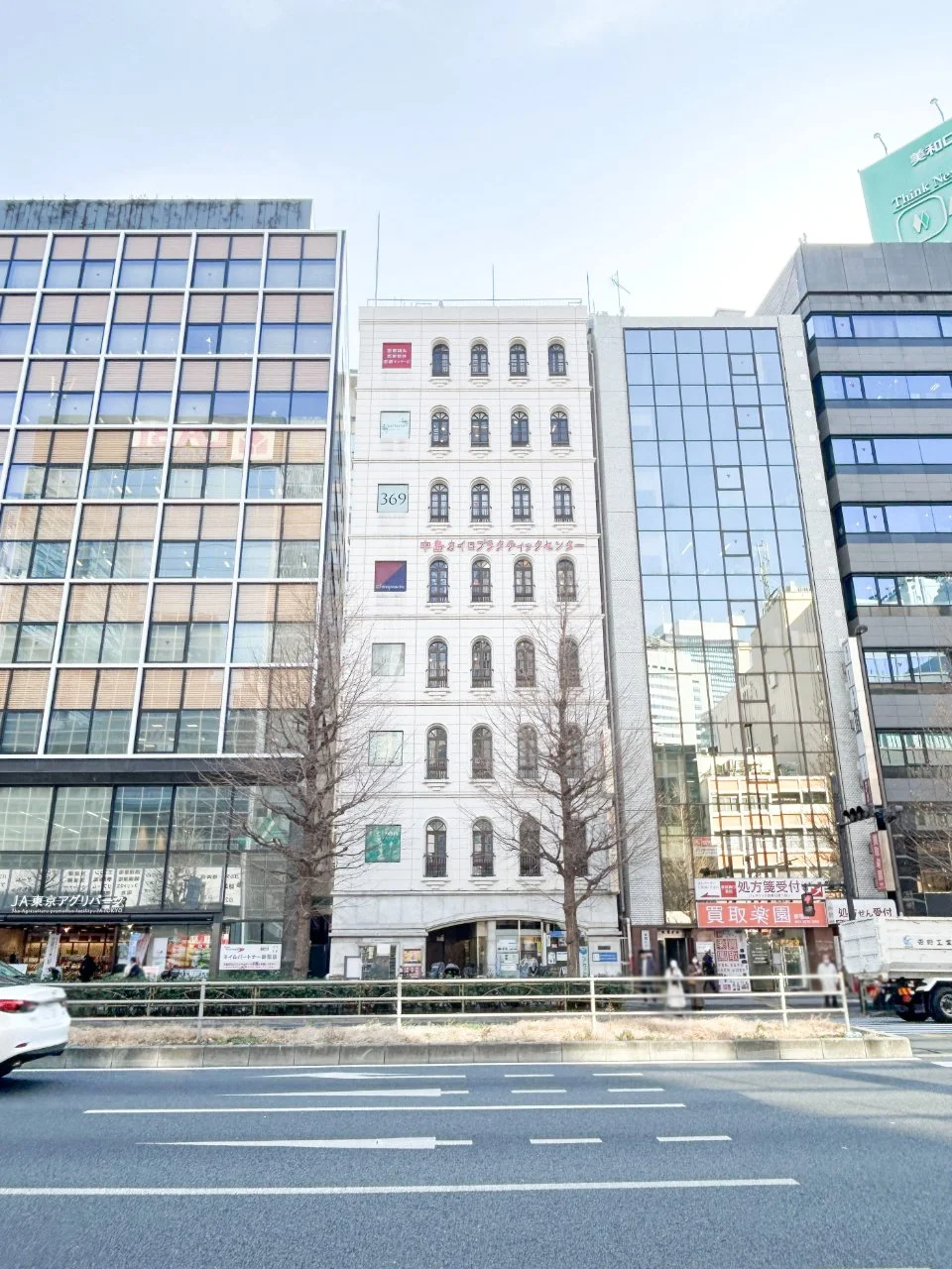 TRN新宿プラザ 6 オフィスビル外観 1