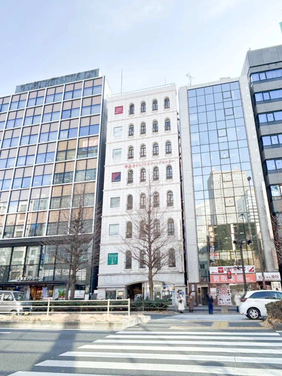 TRN新宿プラザ 6 オフィスビル外観 3
