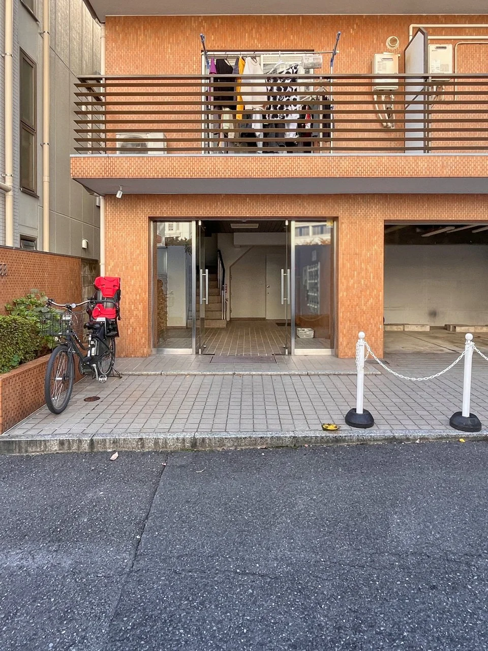 メゾン呉羽 1 エントランス 3