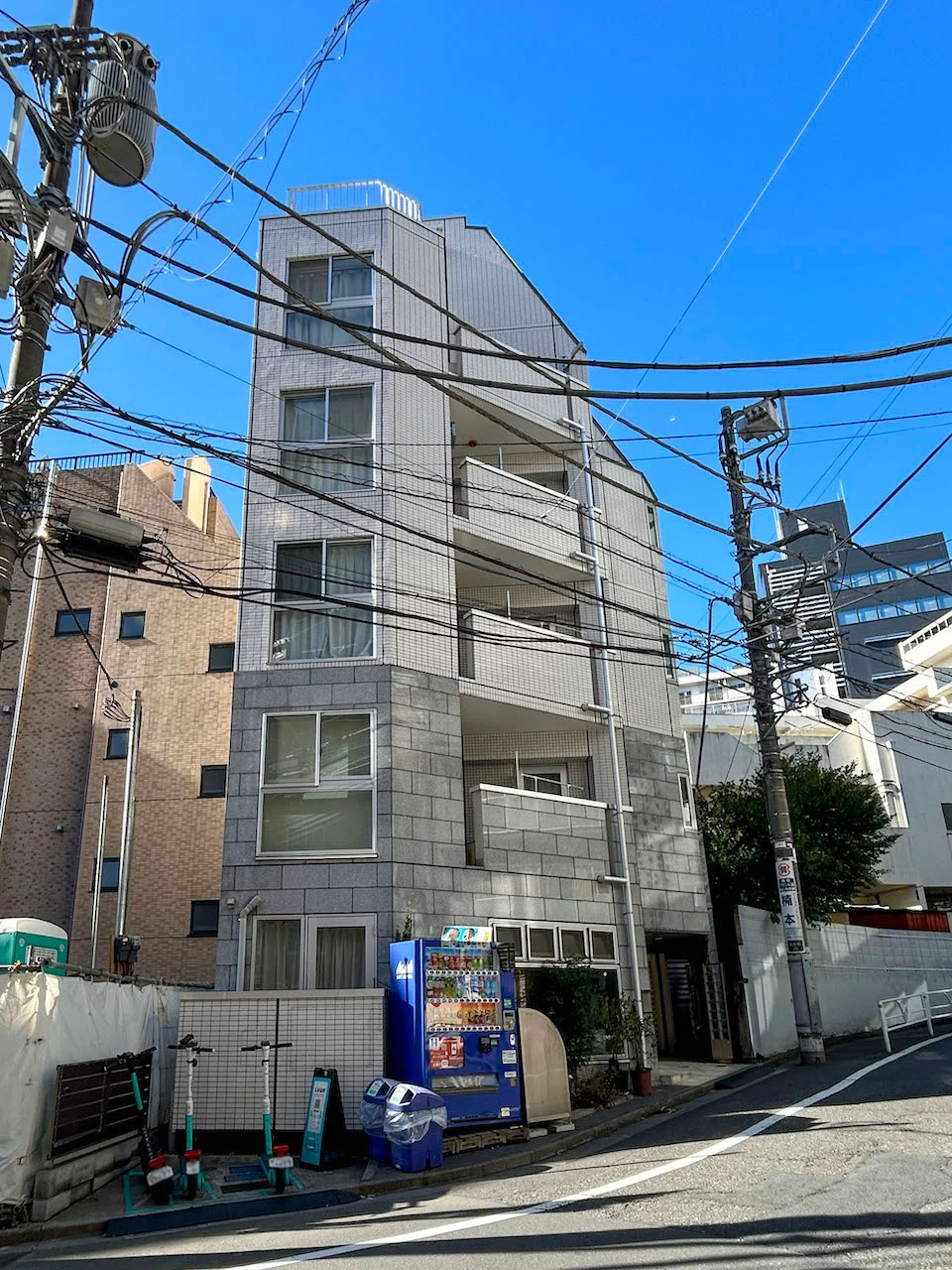 エミリールーダンビル B1 外観 2