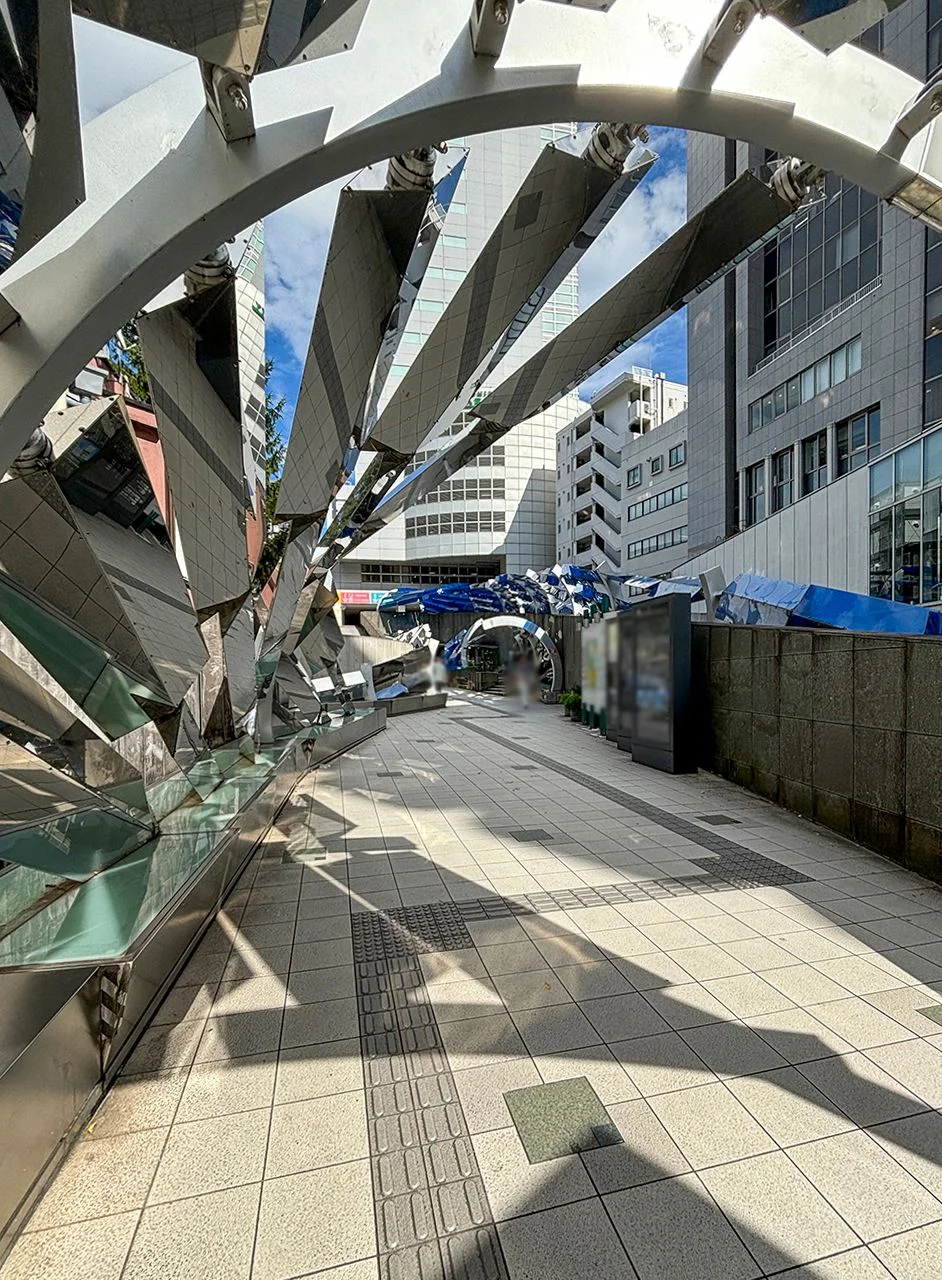 渋谷マークシティ 18 ビルエントランス 4