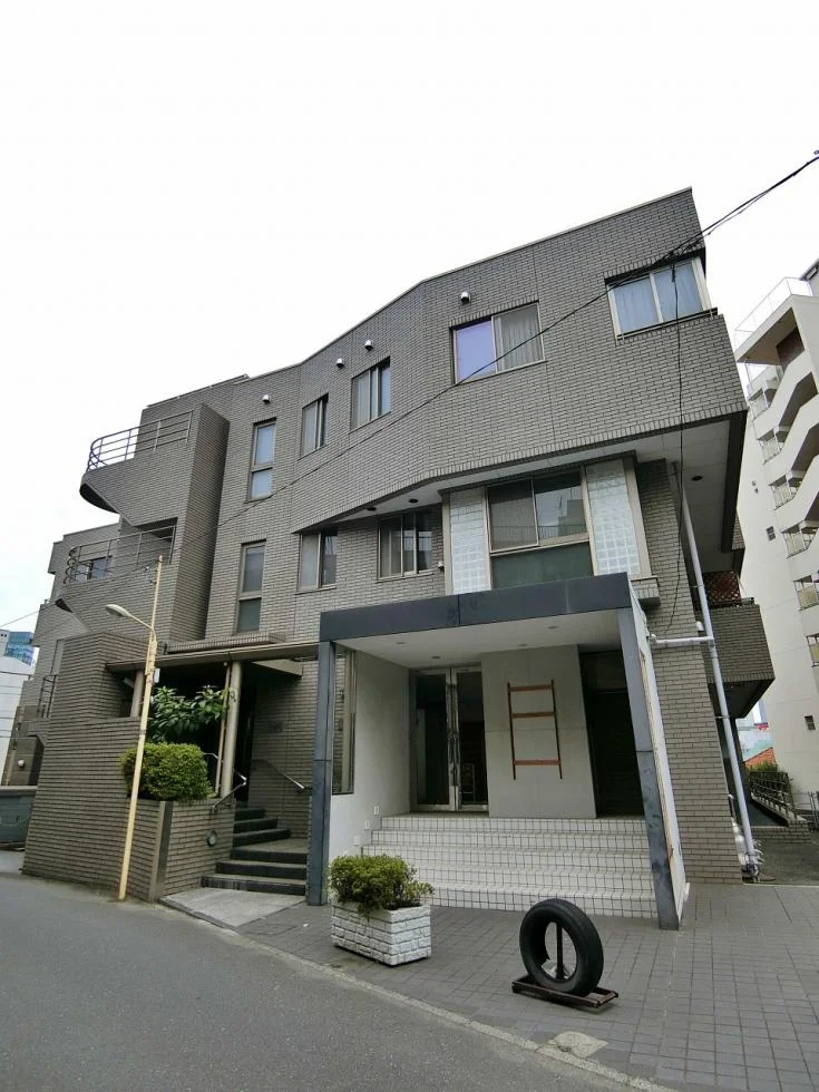 オンデンフラット 地下1階A・1階Aセット オフィスビル外観 1