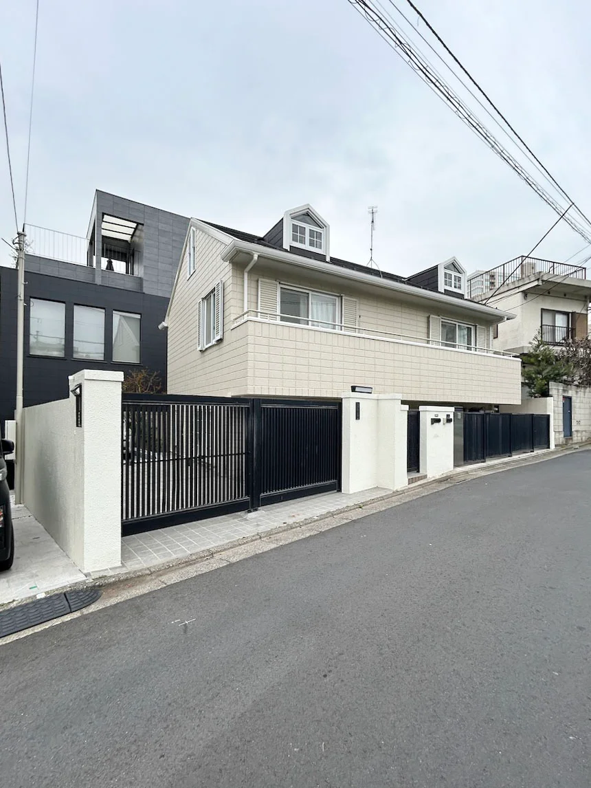 T/K・HOUSE 1階+地下1階セット 外観 1