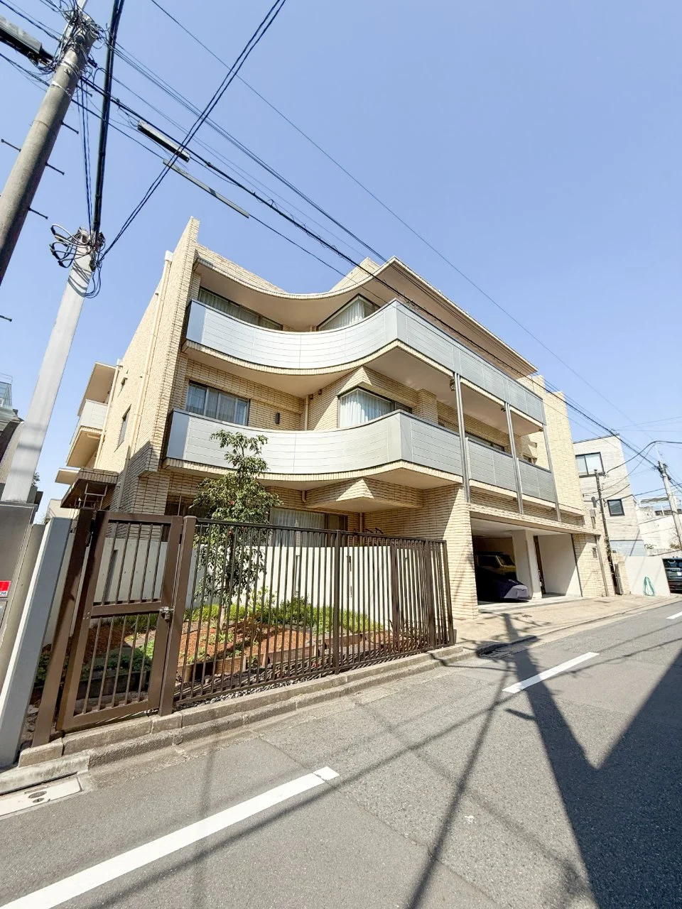 カメリアコート神山町 3 外観 1