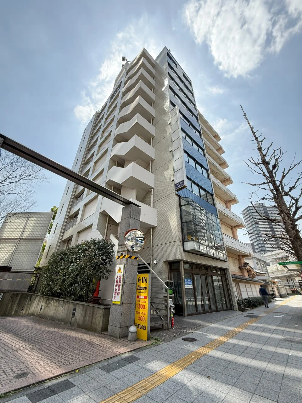 新宿カメヤビル 9 オフィスビル外観 1