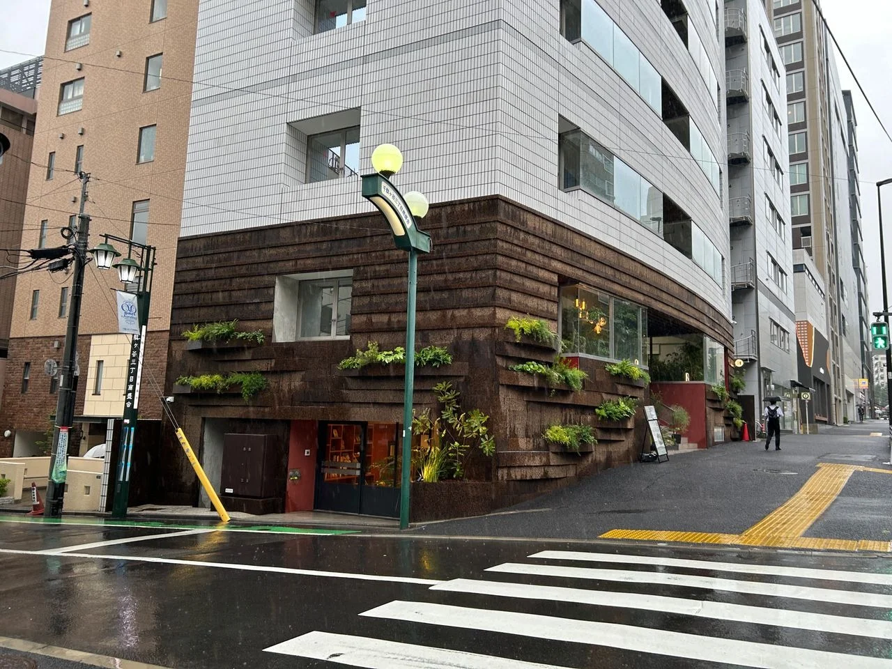 AMBRE 6 オフィスビル外観 3