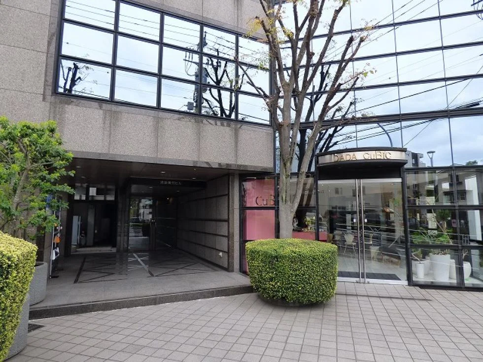 渋谷董友ビルⅤ 4 ビルエントランス 11