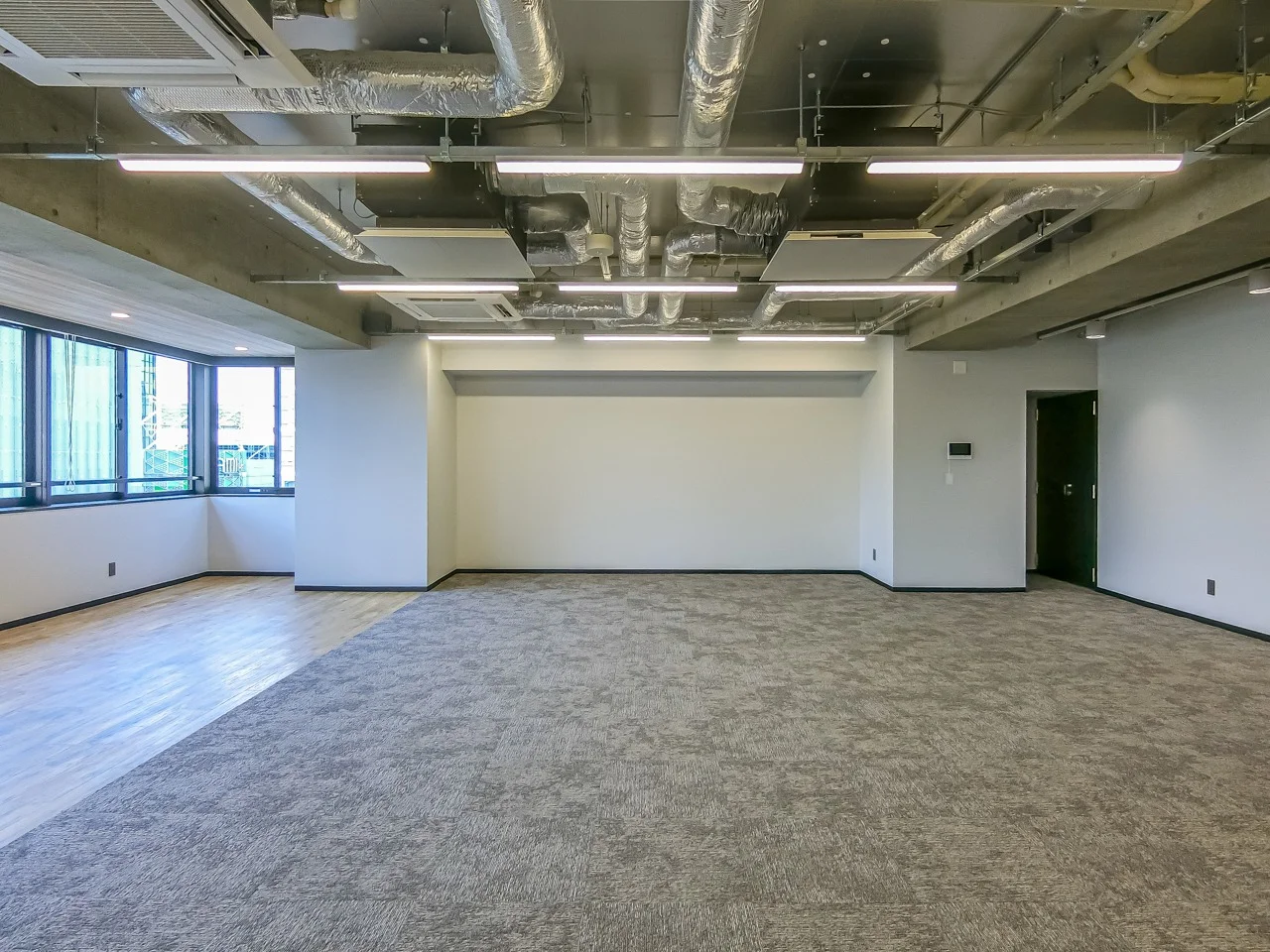 CIRCLES渋谷 11 執務室 13