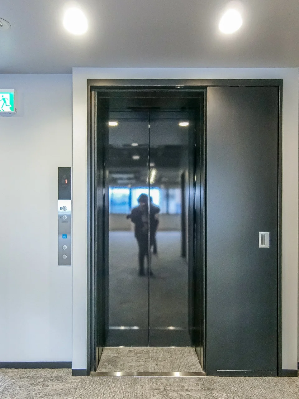 CIRCLES渋谷 11 エレベーター 33