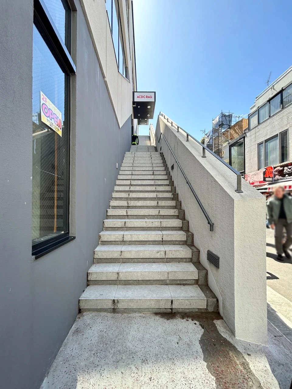WHARF HARAJUKU(ワーフ原宿) 1 ビルエントランス 9
