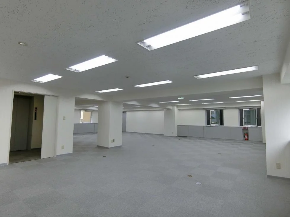 Arromic Bldg. 2 執務室 11