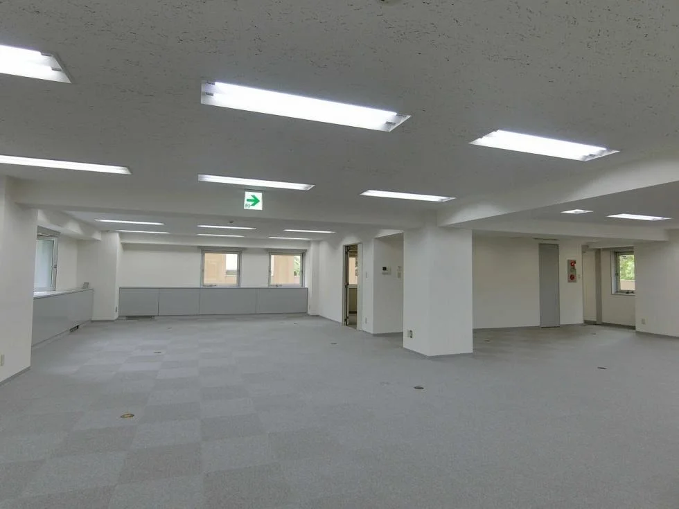 Arromic Bldg. 2 執務室 13