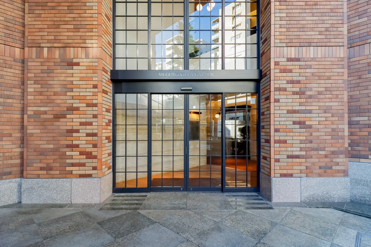 MEGURO VILLA GARDEN 1 エントランス 4