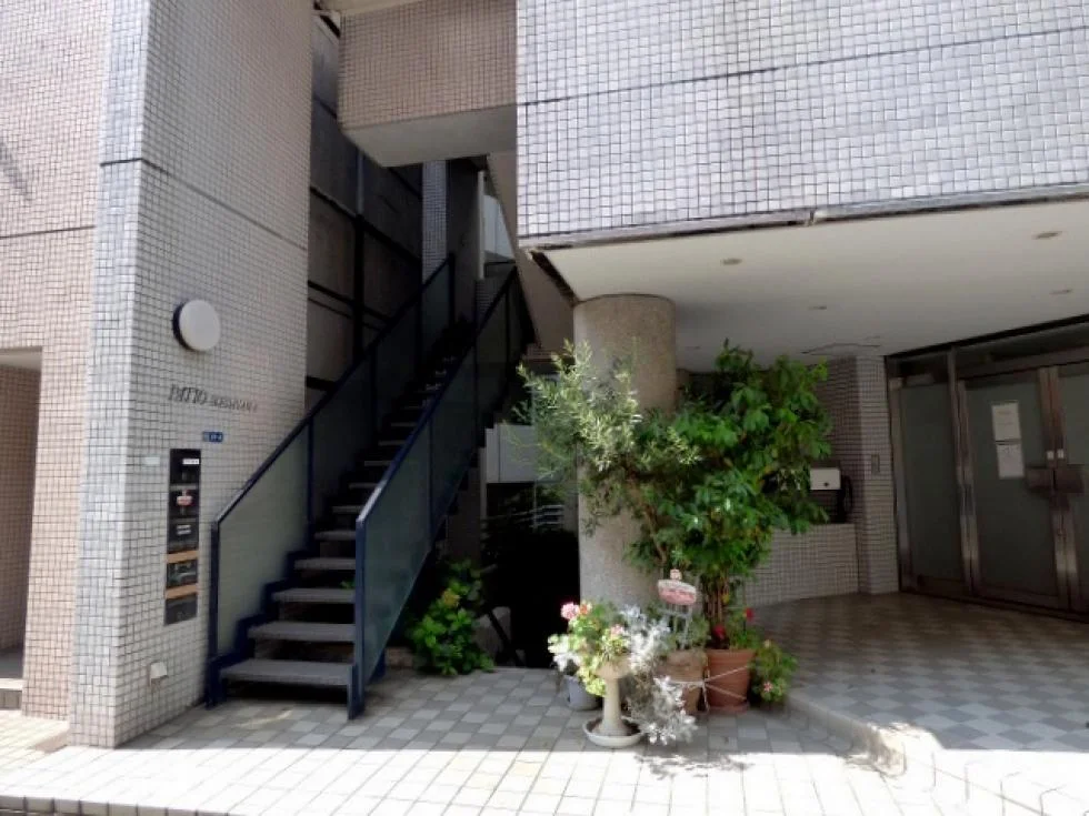 パティオ池田山 1 エントランス 3