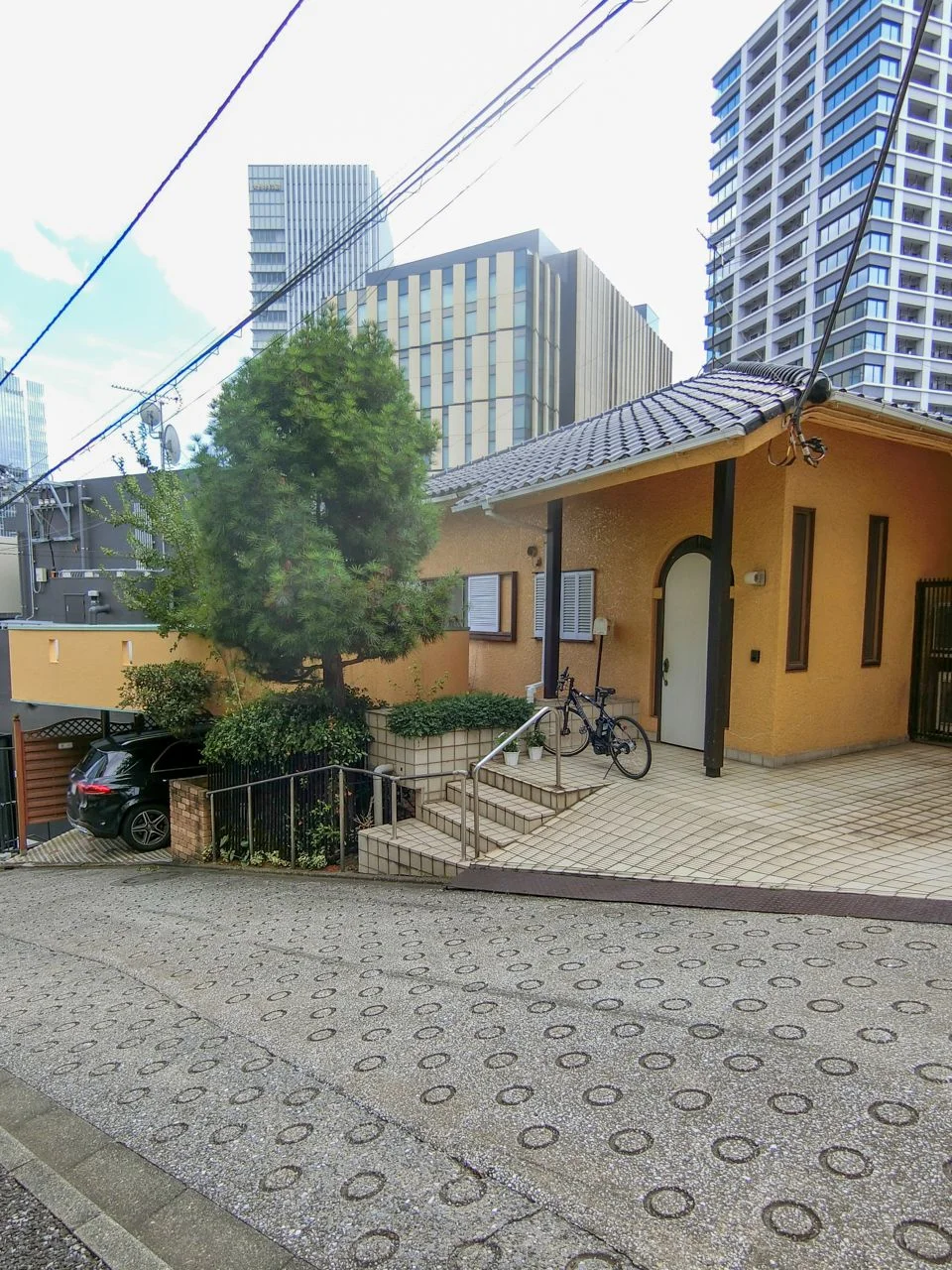 花房山コートハウス 2 外観 1