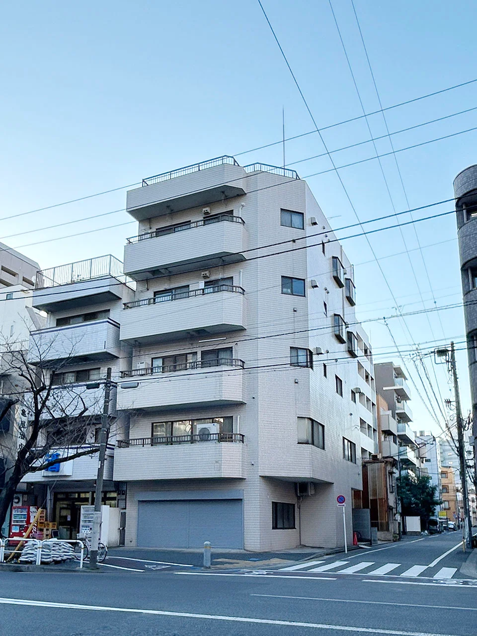 岡安ビル 1 外観 1