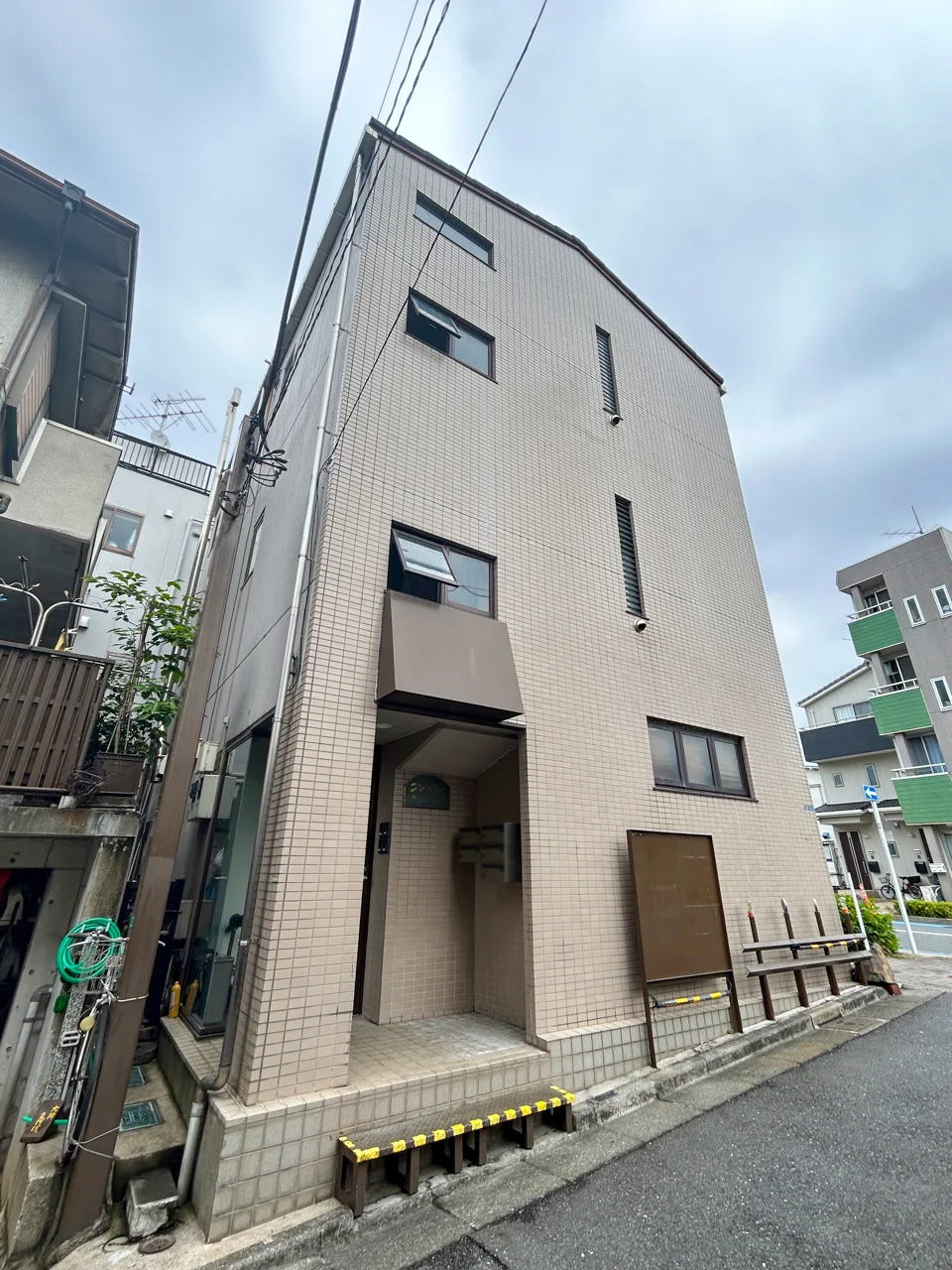 ニングルビル 1 外観 2