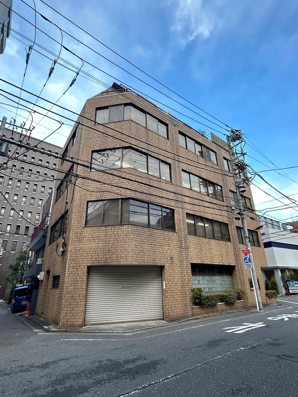 YHビル 3 外観 2
