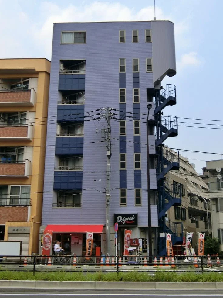 KAKUTANIクレイヴァリー B1 外観 2