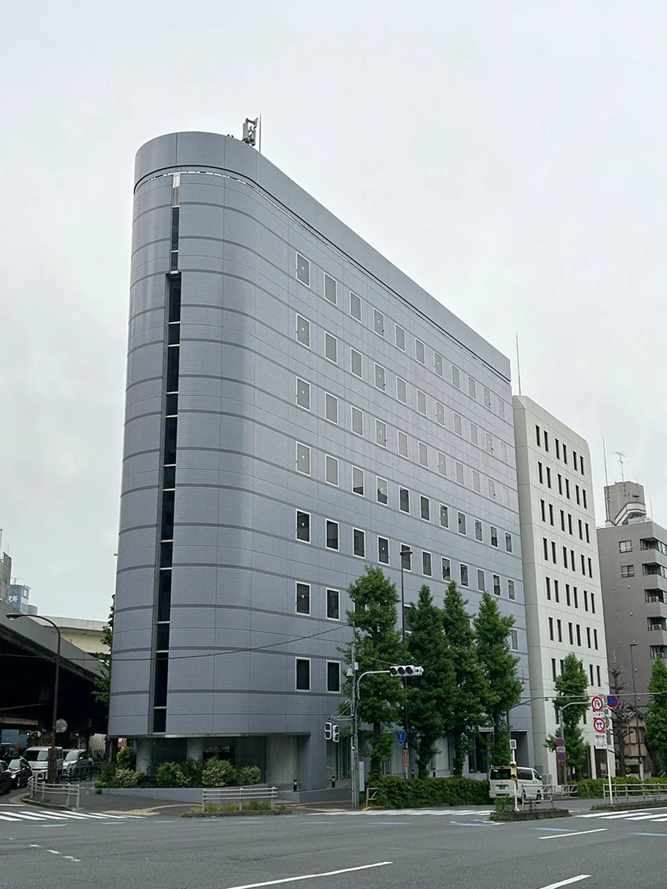 五反田フラットアイアンビル 5