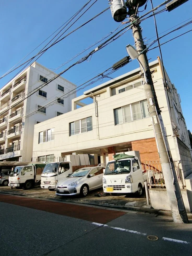 貸店舗・事務所 品川区上大崎1-17-12 地下1階から3階一棟貸し 外観 1