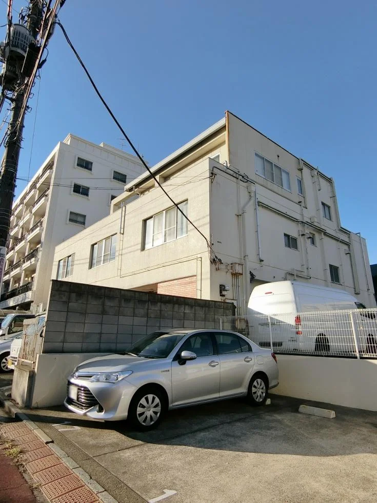 貸店舗・事務所 品川区上大崎1-17-12 地下1階から3階一棟貸し 外観 2