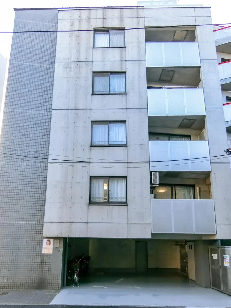 モナージュ角谷ビル B1 外観 2