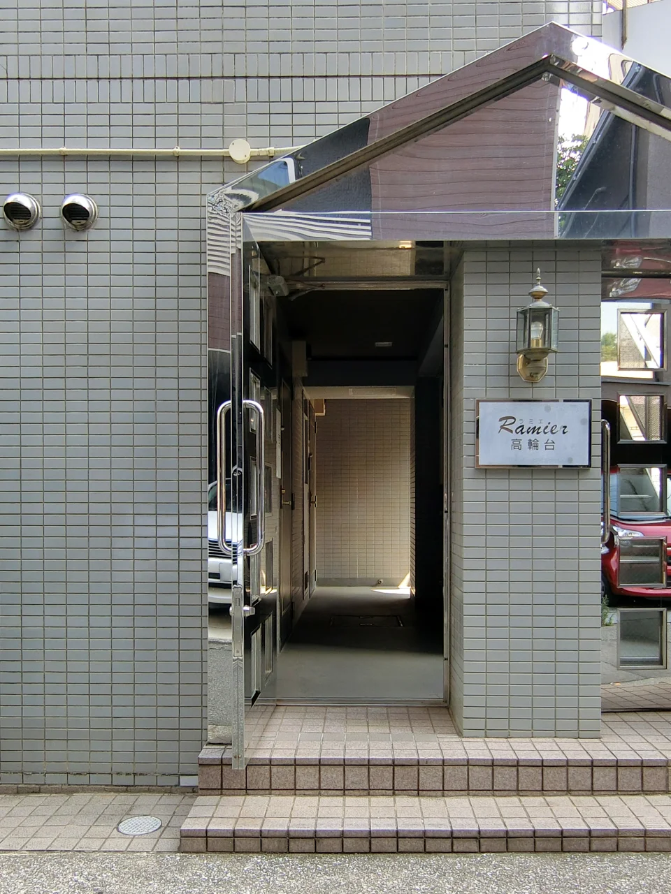 ラミエ高輪台ビル B1 エントランス 3