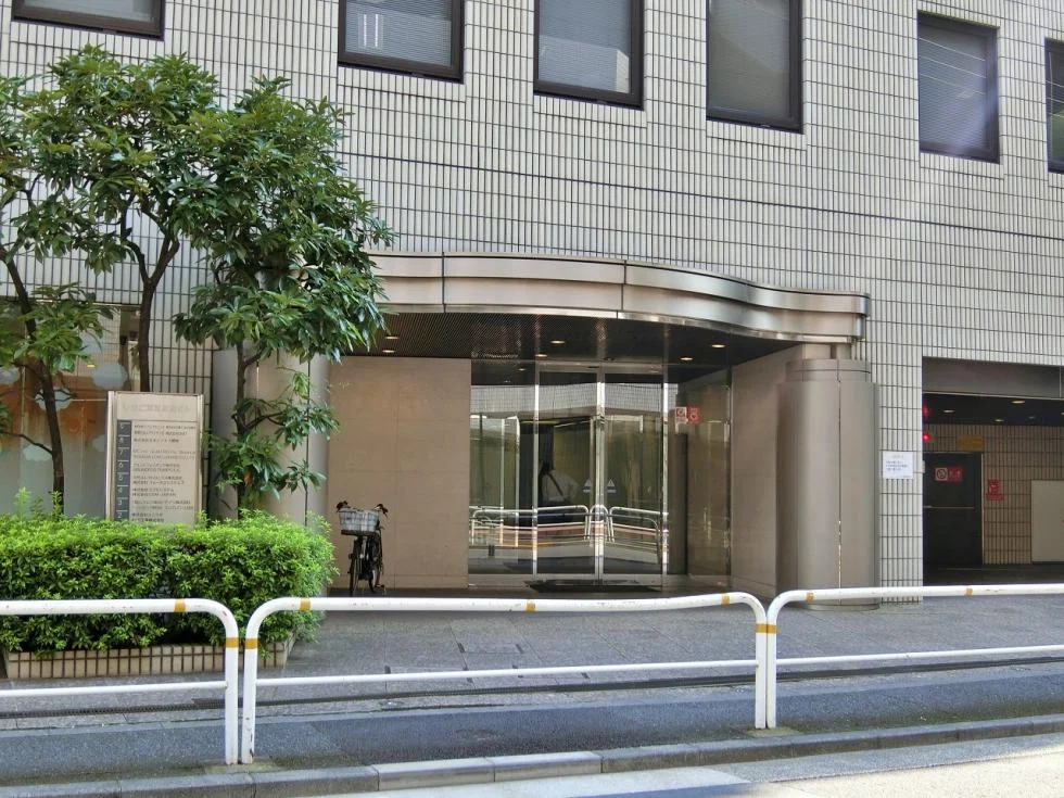 いちご東五反田ビル B1 エントランス 2