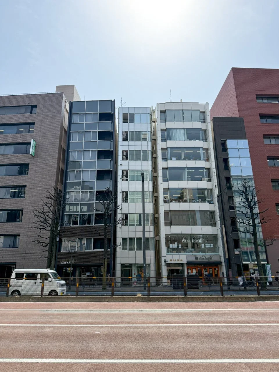 ロリエ四谷ビル