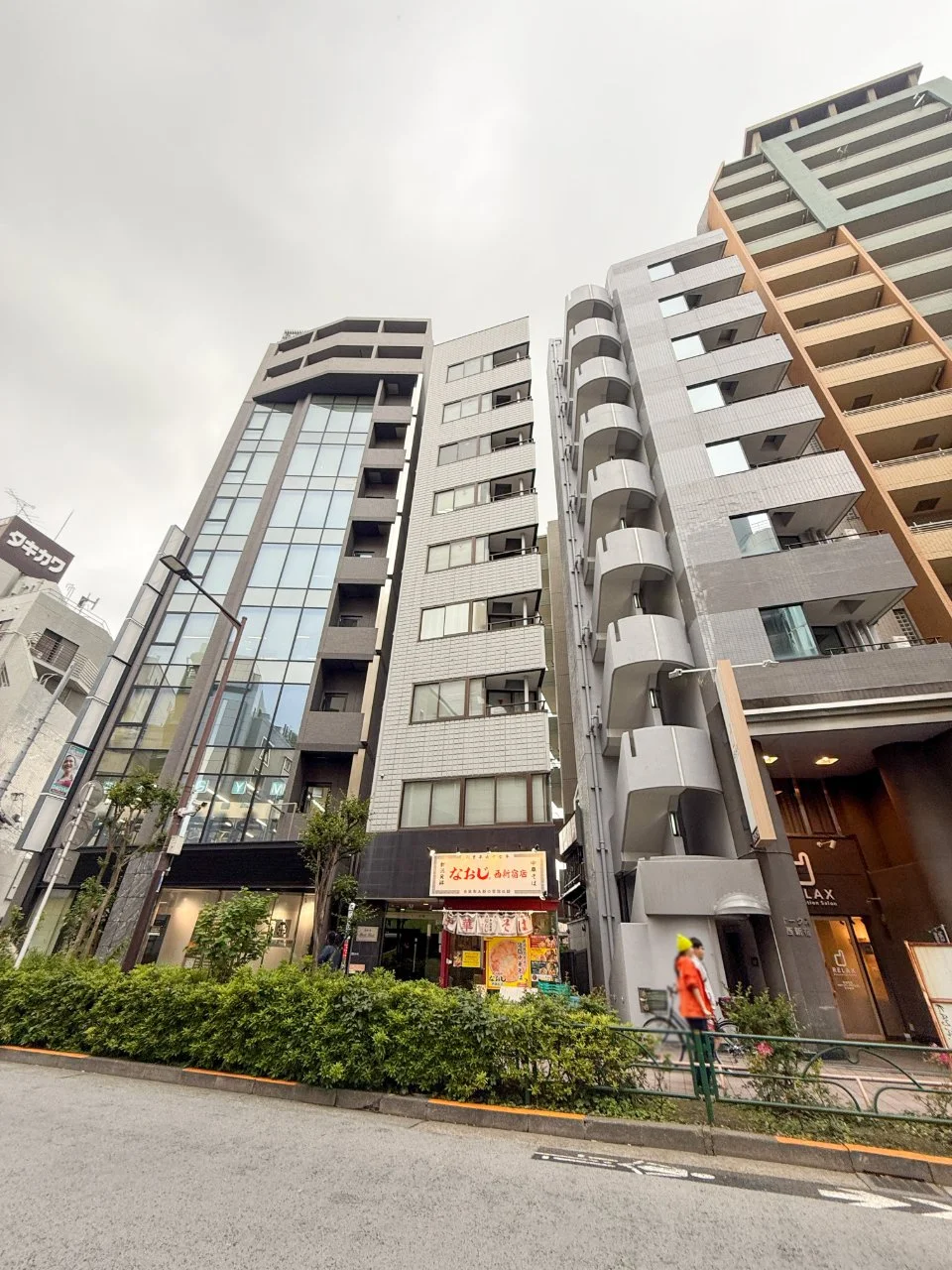 西新宿ウェールビル 2 オフィスビル外観 2