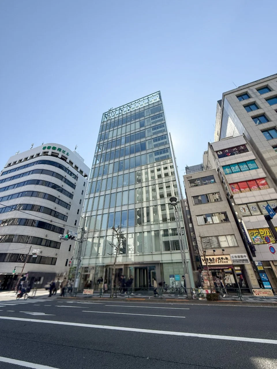 FORECAST新宿AVENUE(フォーキャスト新宿AVENUE) 3 オフィスビル外観 2