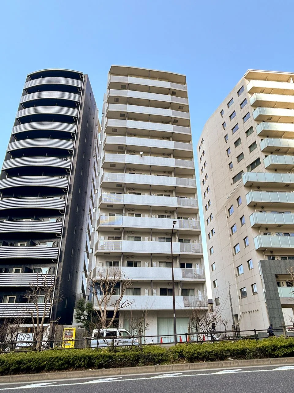 ミテッツァ西新宿ビル 1 オフィスビル外観 1