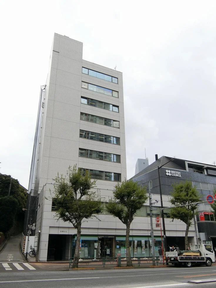 神楽坂外堀通りビル 3 オフィスビル外観 1
