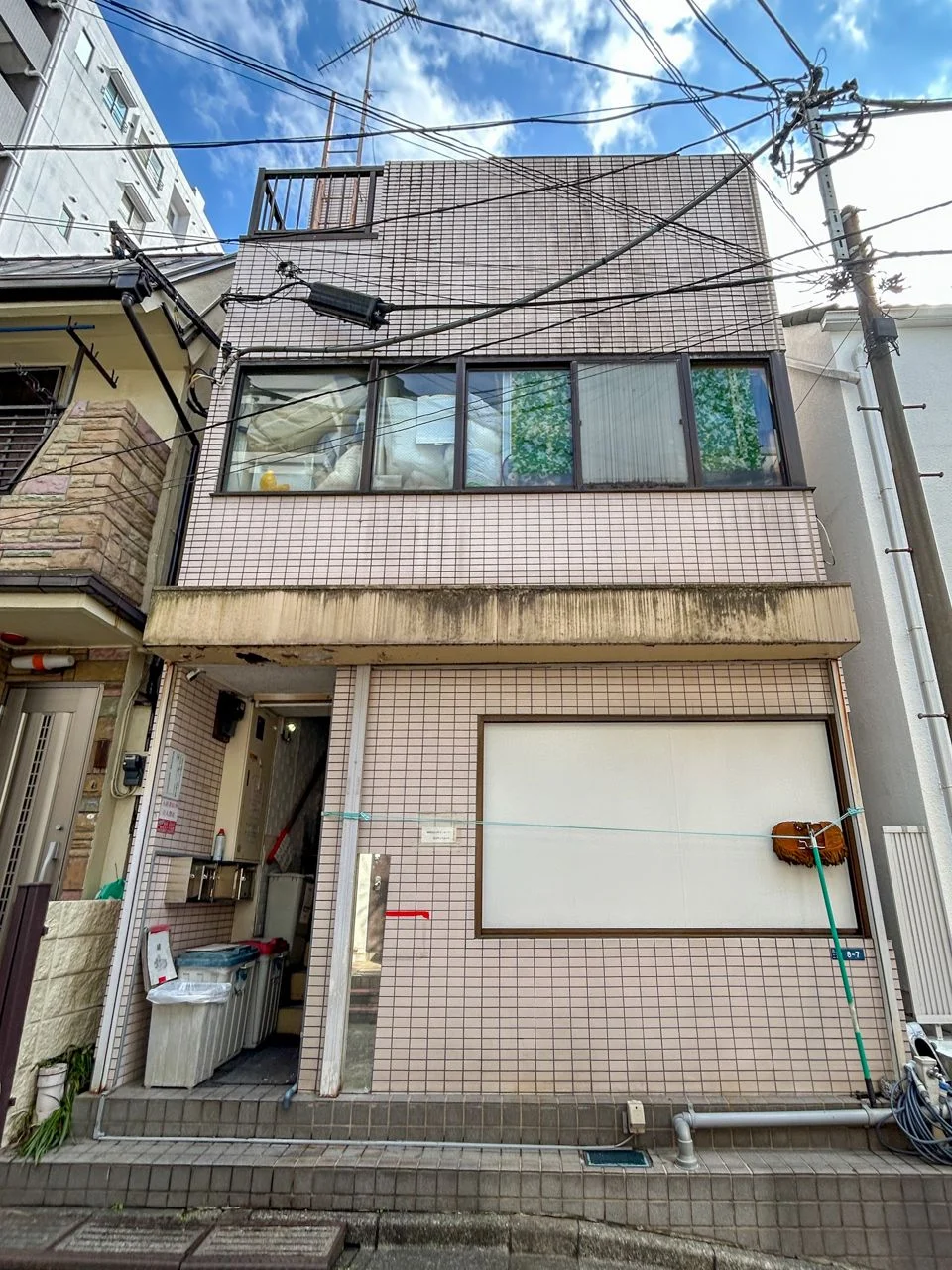 貸事務所 2 外観 1