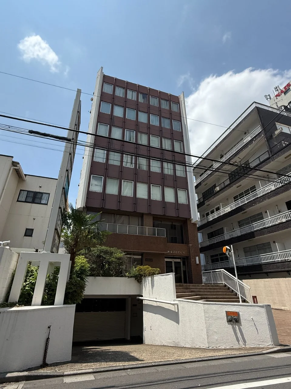 新宿JECビル 3 オフィスビル外観 1