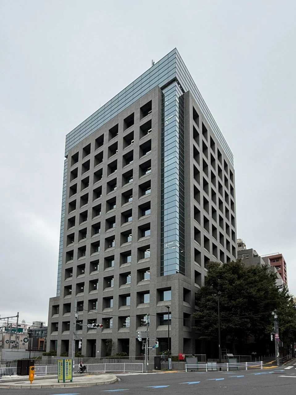 高田馬場センタービル 3 オフィスビル外観 1