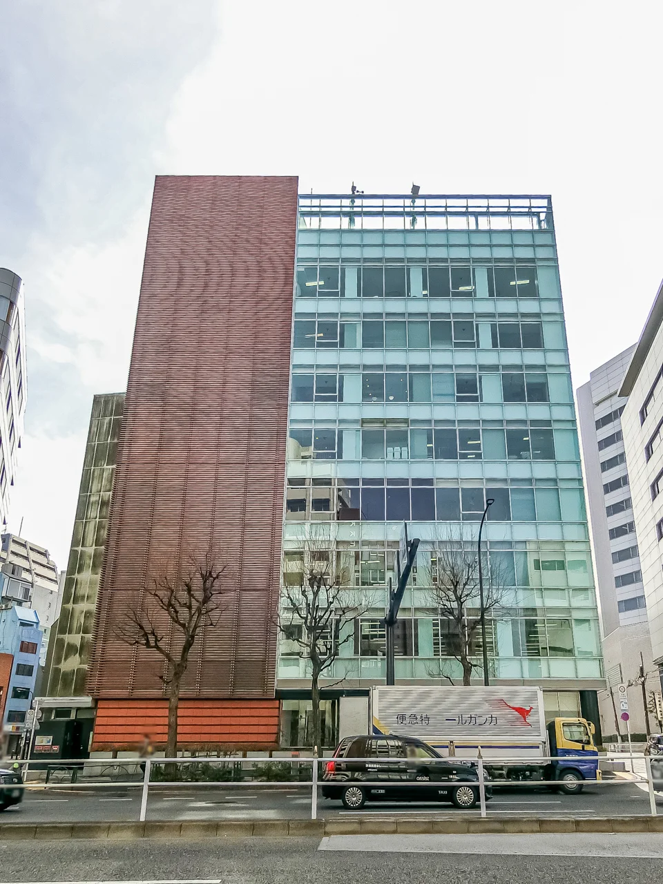 新宿イーストスクエアビル 8 オフィスビル外観 2