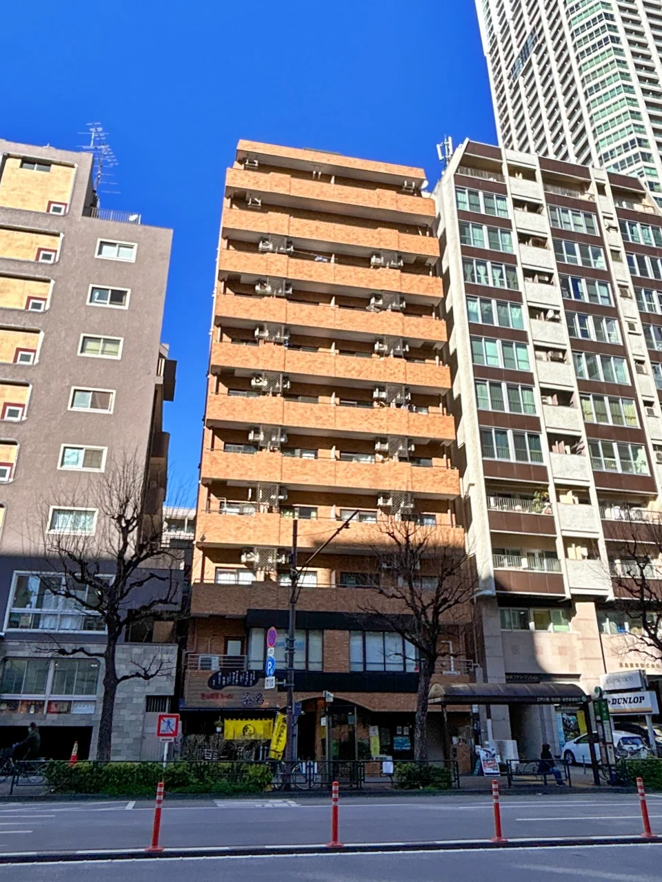 ニューライフ新宿参番館ビル 3 外観 1