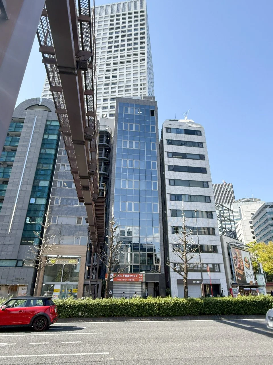 SKI西新宿 6 オフィスビル外観 1