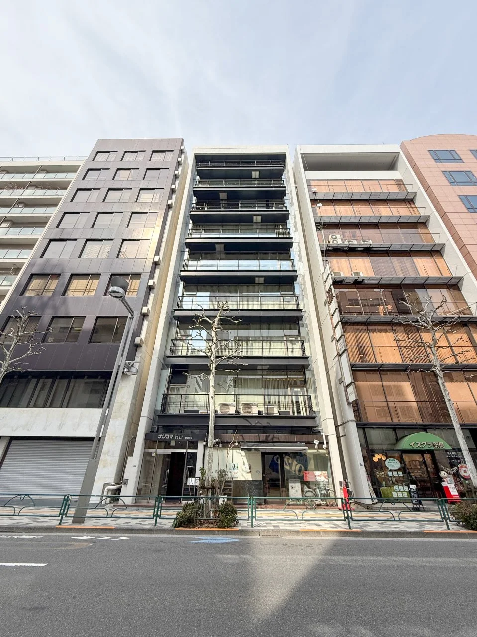 ナリコマHD新宿ビル 2 オフィスビル外観 1