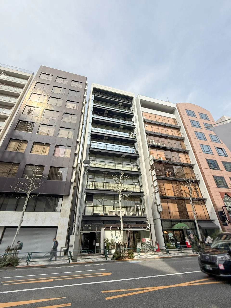 ナリコマHD新宿ビル 2 オフィスビル外観 2
