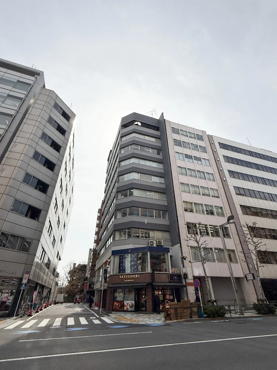 JF新宿御苑ビル 7 オフィスビル外観 2